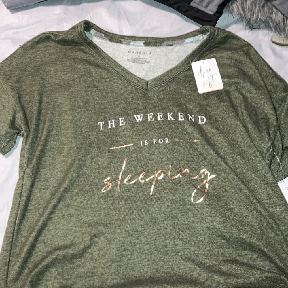 short sleeve shirt